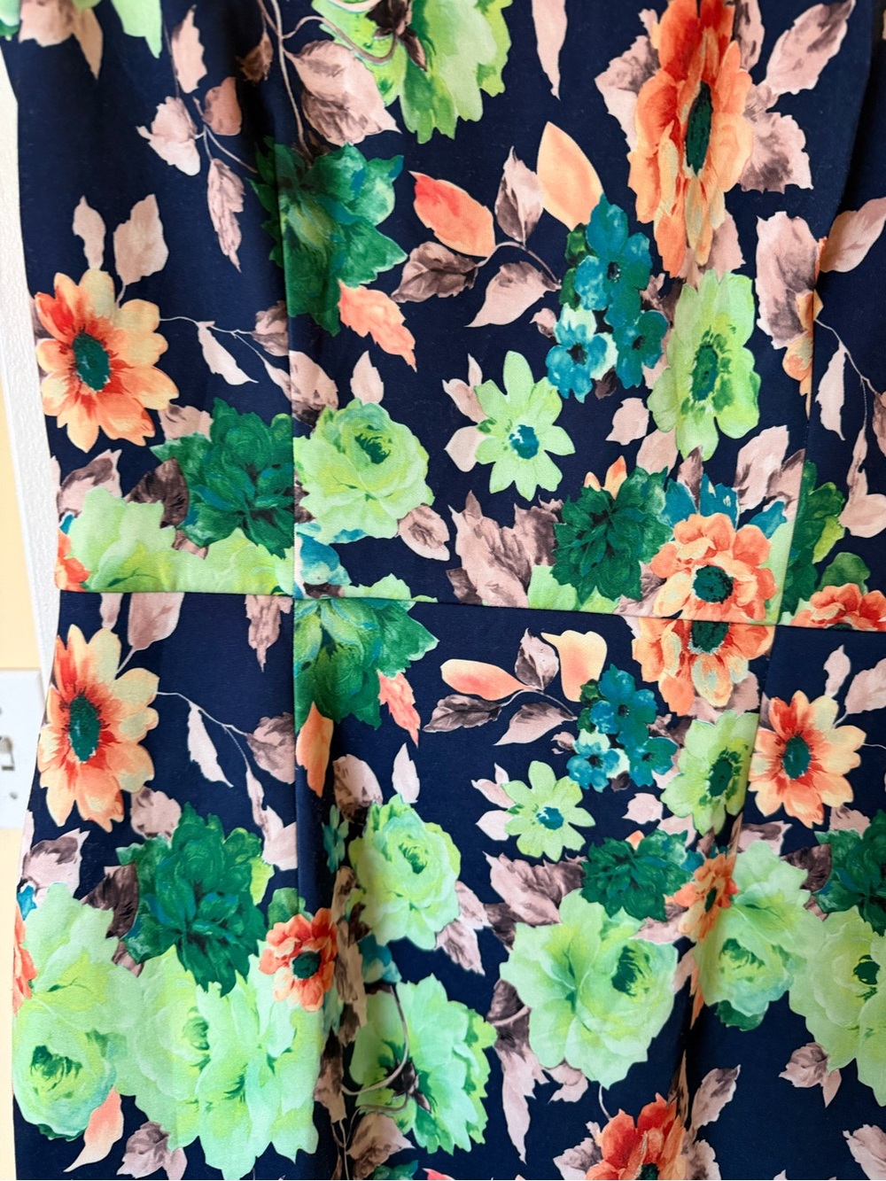 BETSEY JOHNSON dress - size 8 - NWT - Picture 4 of 4
